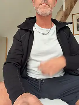 kinesias69 Show in webcam