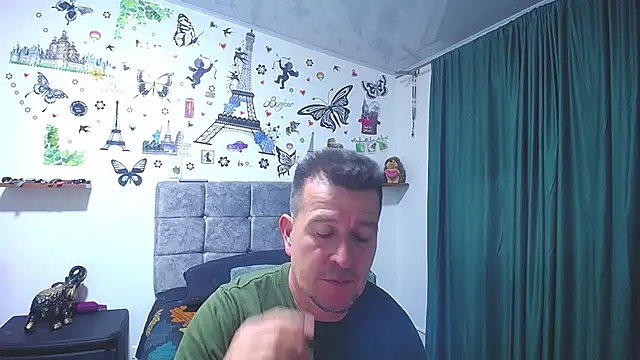 Pokazy przed kamerką – amaya_627