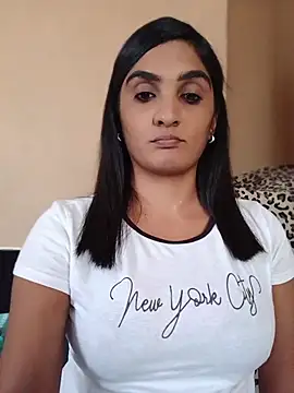 Chatroom XXX en direct de Eroticindian07