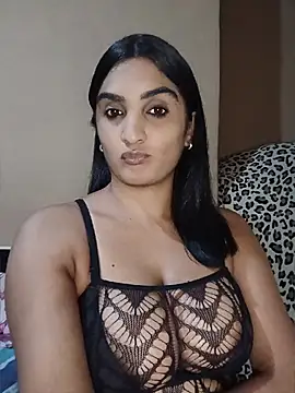 Eroticindian07 Chat XXX in diretta