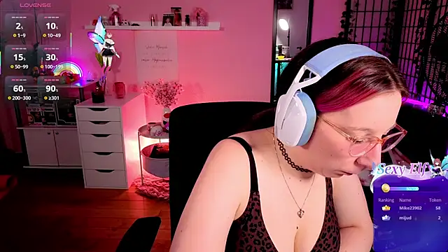 XXX chat uživo modela JustKerry