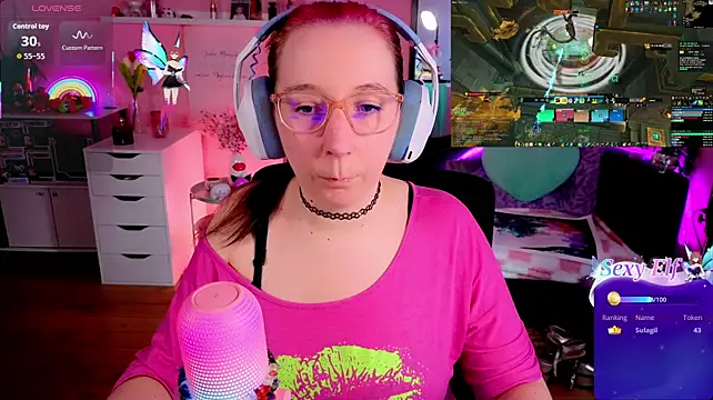 JustKerry webcam show