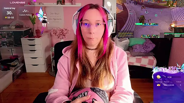 JustKerry webcam show