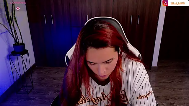 ImLui_lu Pertunjukan Webcam