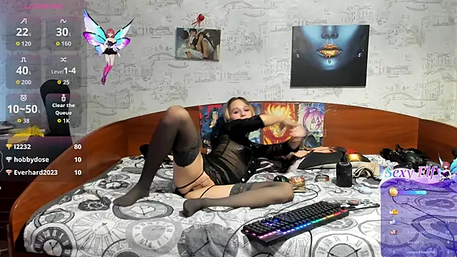 KagamiTayga Adlı Modelin Canlı XXX Sohbeti