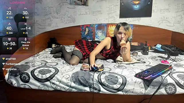 KagamiTayga's Live XXX Chat