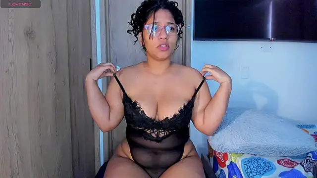 iriss_25 Live XXX-Chat