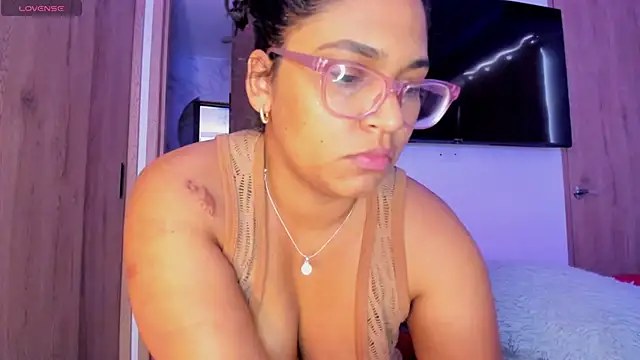 iriss_25's Live XXX Chat
