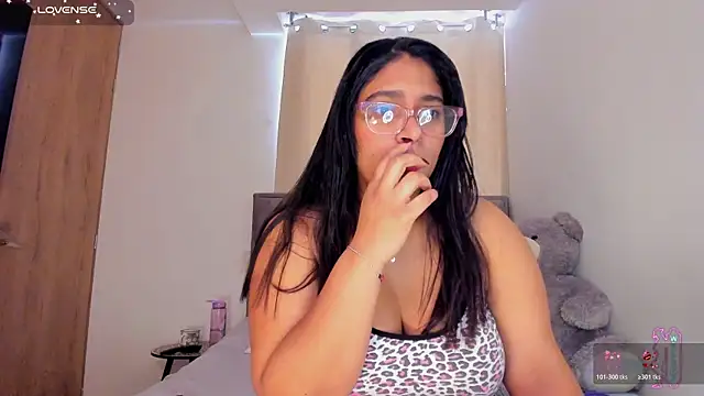 iriss_25 Live XXX-chat