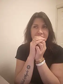 عرض كام ROXOLANAA_SEXY