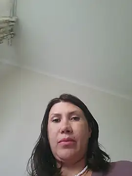 Pokazy przed kamerką – ROXOLANAA_SEXY