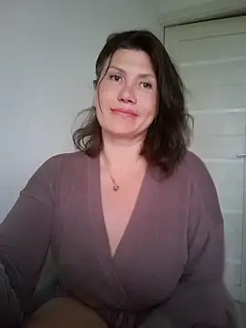 ROXOLANAA_SEXY élő chatszobája