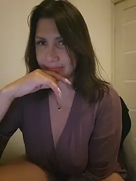 ROXOLANAA_SEXY: διαδικτυακό σόου στην κάμερα