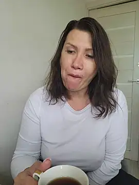 ROXOLANAA_SEXY – live chatrum