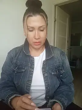 ROXOLANAA_SEXY Cameră chat live