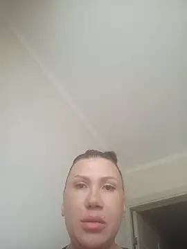 ROXOLANAA_SEXY чат на живо