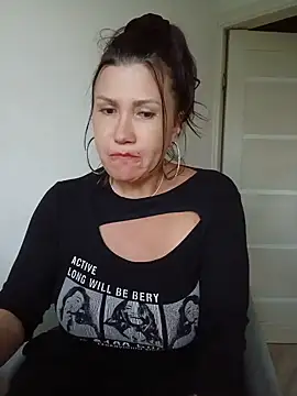 ROXOLANAA_SEXY webcam show