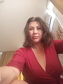 Pokazy przed kamerką – ROXOLANAA_SEXY