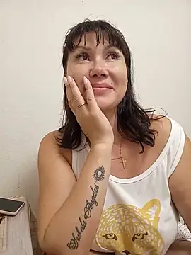 Show de ROXOLANAA_SEXY na webcam