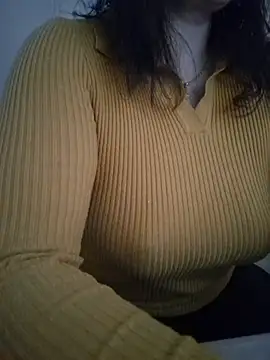 ROXOLANAA_SEXY: διαδικτυακό σόου στην κάμερα