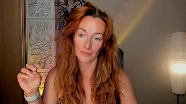 RebeccaMartinezのライブXXXチャット