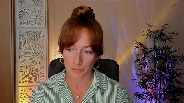 RebeccaMartinez Chat XXX in diretta