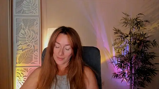 RebeccaMartinez Chat XXX live