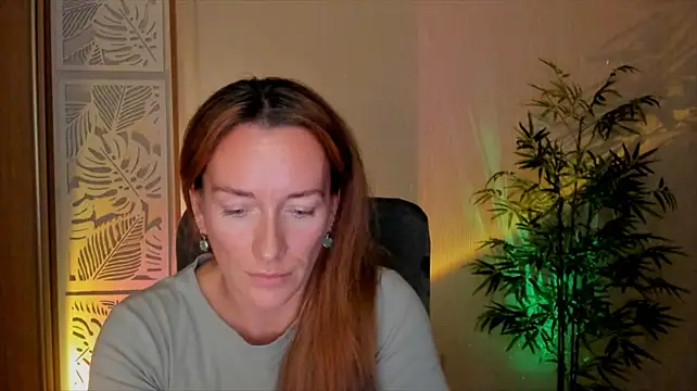 دردشة RebeccaMartinez الجنسية المباشرة