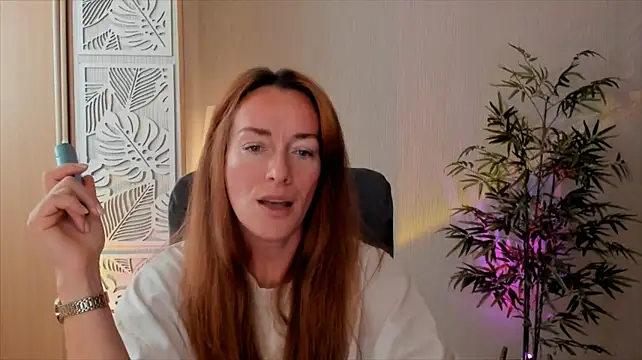 RebeccaMartinez's Webcam Show