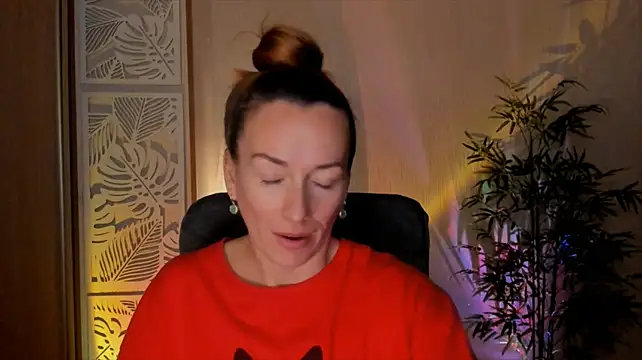 RebeccaMartinez: вебкам-шоу