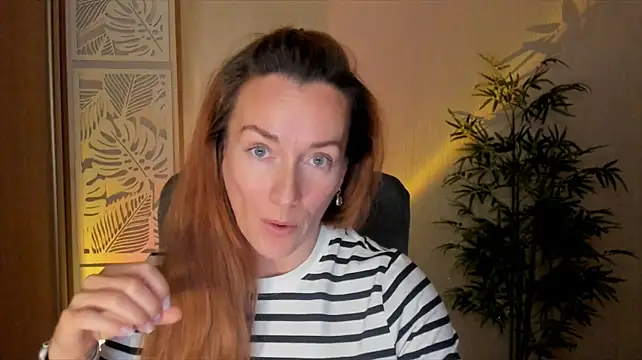RebeccaMartinez webkamerás műsora
