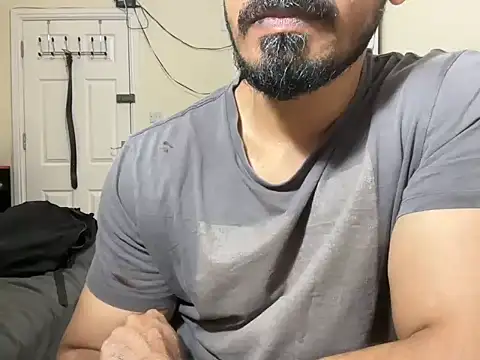 celibate-monk webcam show