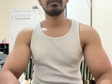 Show modela celibate-monk na web-kameri