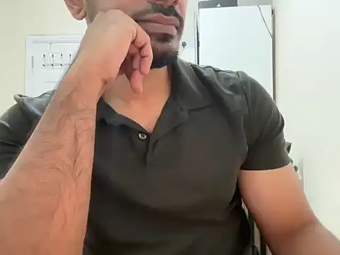 عرض كام celibate-monk