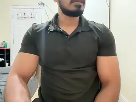 celibate-monk Adlı Modelin Web Kamerası Şovu