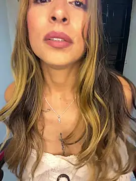 Chat +18 de Liamiler01_ ao vivo
