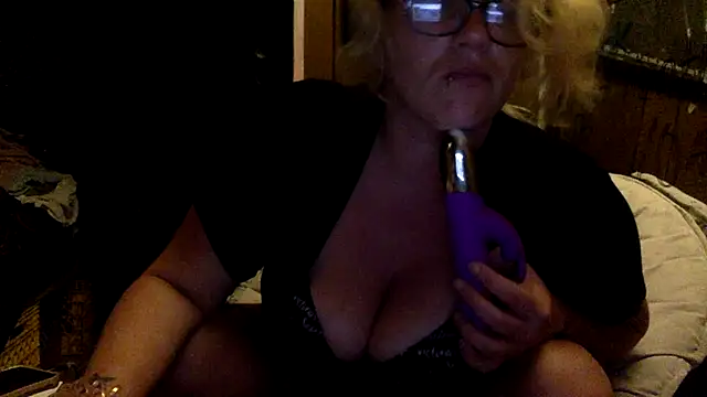 TrashleyRosebud's Webcam Show