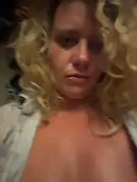 TrashleyRosebud's Webcam Show
