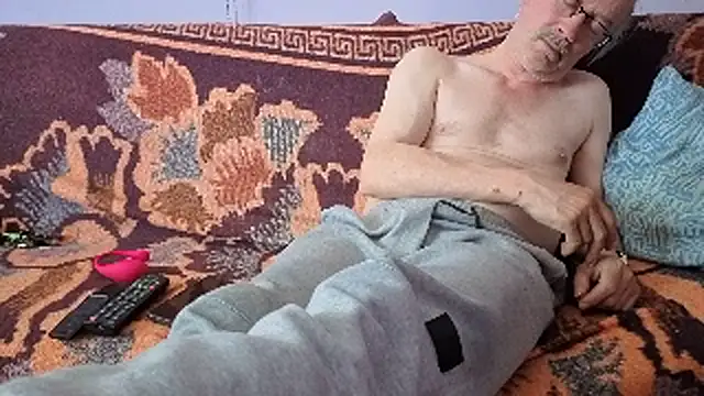 cumloverboyxx69 Adlı Modelin Canlı XXX Sohbeti