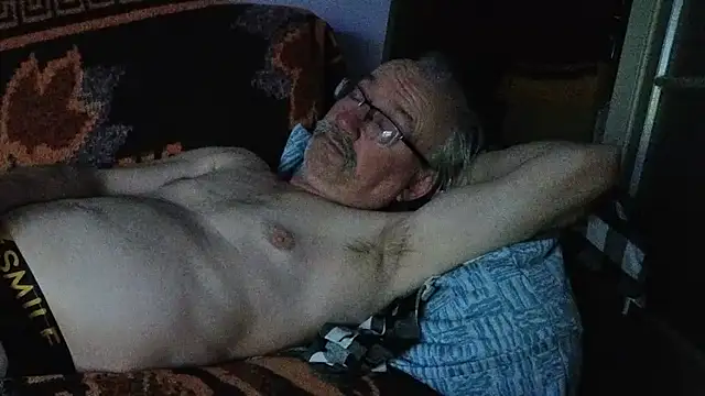 Show Webcam de cumloverboyxx69