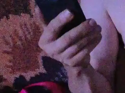 cumloverboyxx69 webkamerás műsora