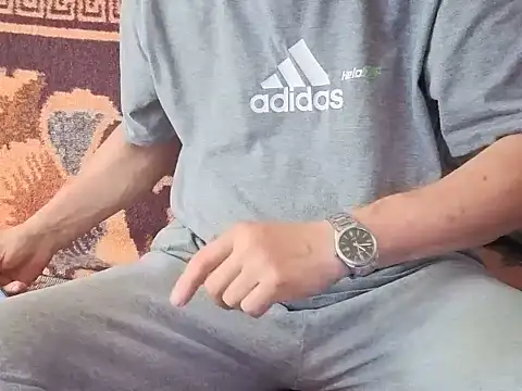 cumloverboyxx69n Webbikameraesitys