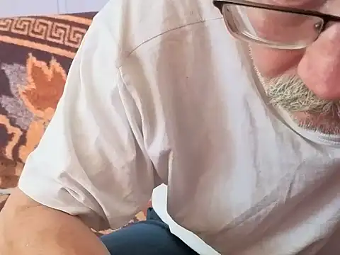 Webkamerová show cumloverboyxx69