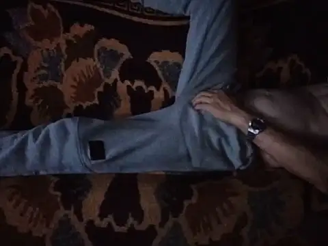 Pokazy przed kamerką – cumloverboyxx69