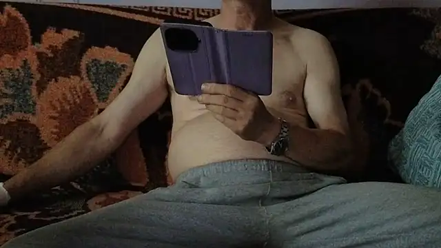 Pokazy przed kamerką – cumloverboyxx69