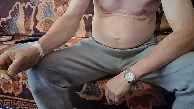 cumloverboyxx69のウェブカメラショー