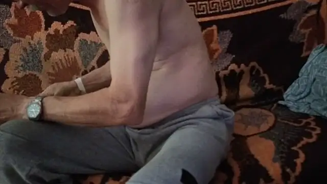 cumloverboyxx69のウェブカメラシ  ョー