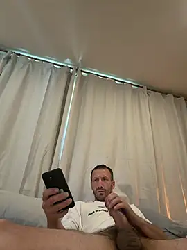 Urs_Truly_ Show Webcam