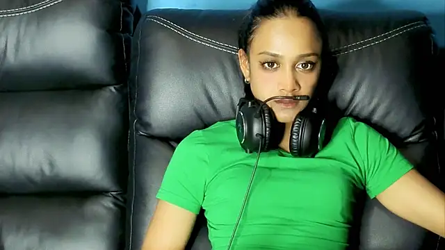 Czat XXX na żywo – Eroticteasexoxox