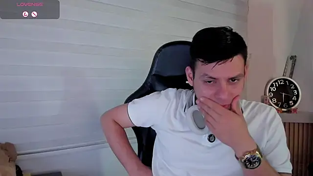 Rick_Adams webkamerás műsora